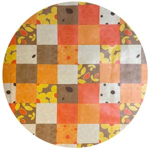 Häftiga Olga Rund 140cm Textilvaxduk/polytrend med bomulls kantband med glossy yta.