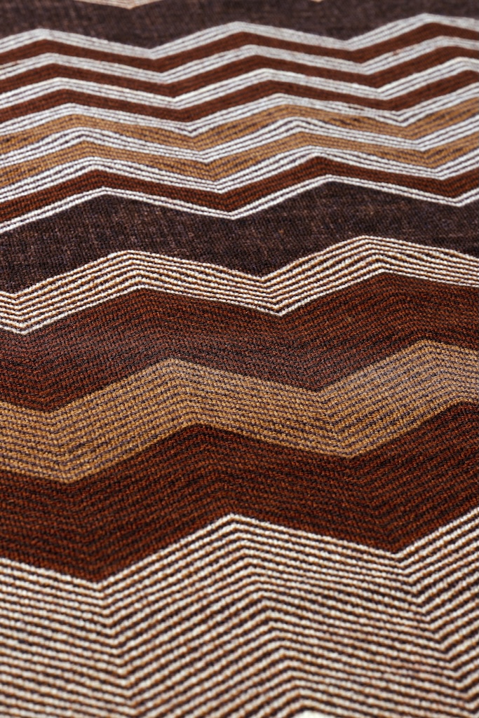 Chevron Wave Mörkbrun – Gummerad Gångmatta - Bild 5